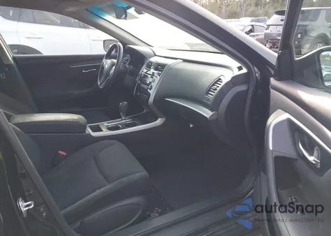 2015 Nissan Altima 2.5 S z USA, uszkodzony, nr VIN 1N4AL3AP4FC187961